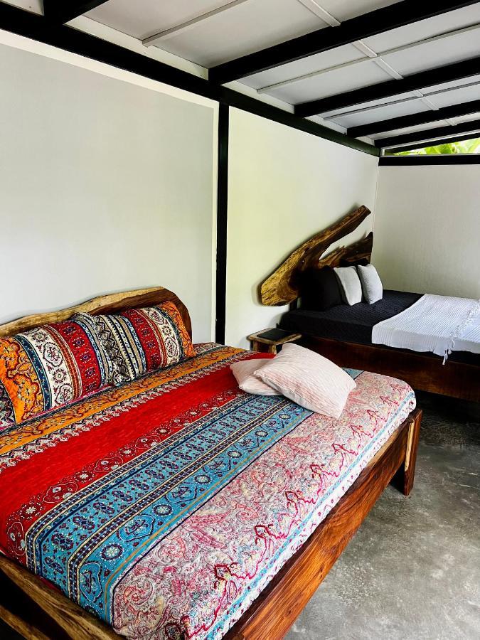 Whispering Wisdom Villa Cahuita Eksteriør bilde